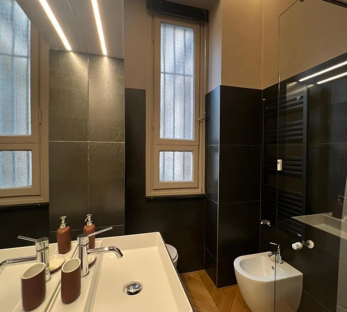 Comfort Ed Eleganza Tra Villette Liberty Milanesi Apartment Milan